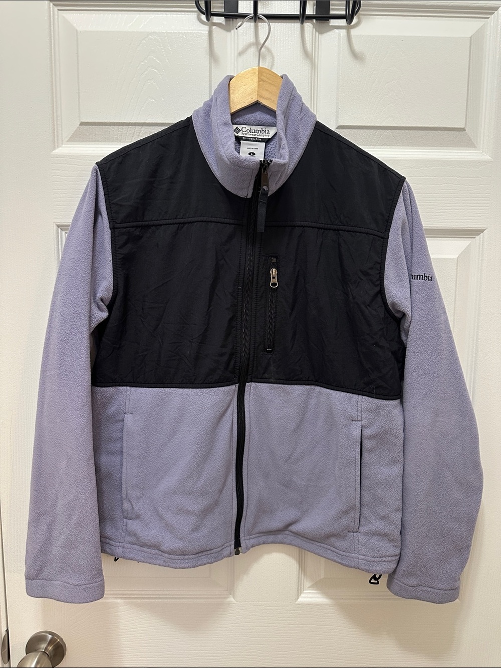 Columbia Women’s Two-Tone Fleece Jacket - Lavender & Black